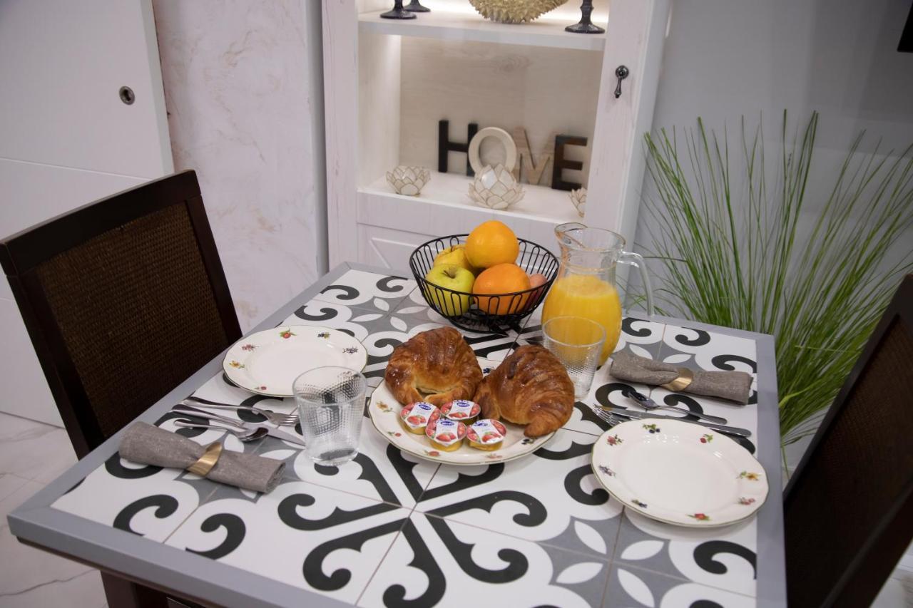 Apartamento Estrella Sauna Spa Jacuzzi Alhama de Aragón Buitenkant foto